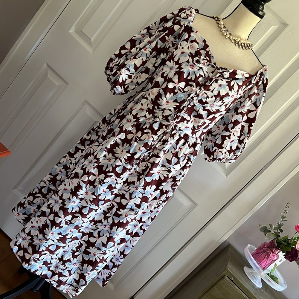 Free Assembly Ruched Halter Dress with Puff Sleeves - Picture 2 of 16